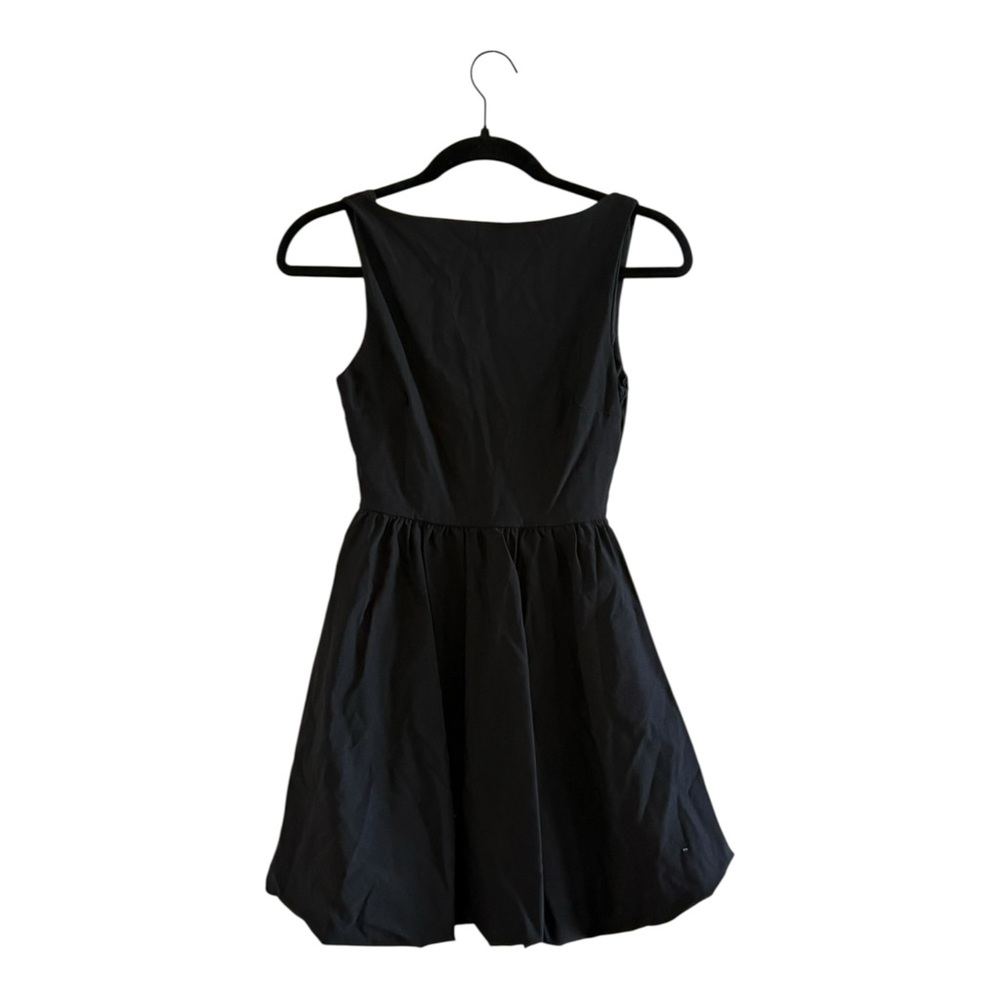Chic Black Sleeveless Mini Dress